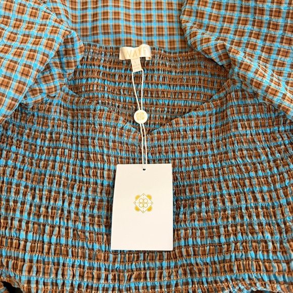 WAYF Cut Out Smocked Gingham Midi Dress summertime vacation Size Large - Picture 7 of 9